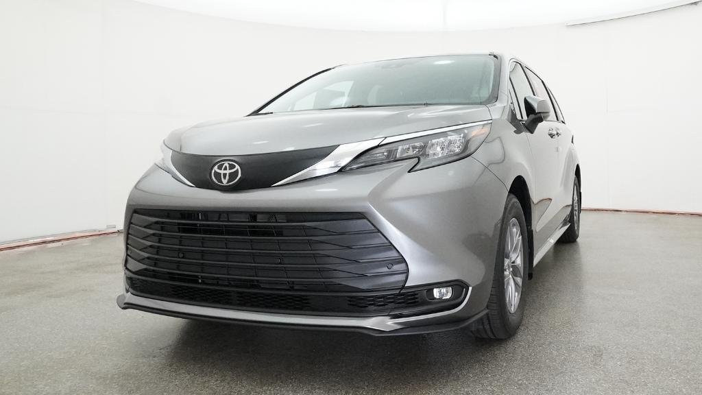 New 2026 Heavy Metal Toyota XLE image 20