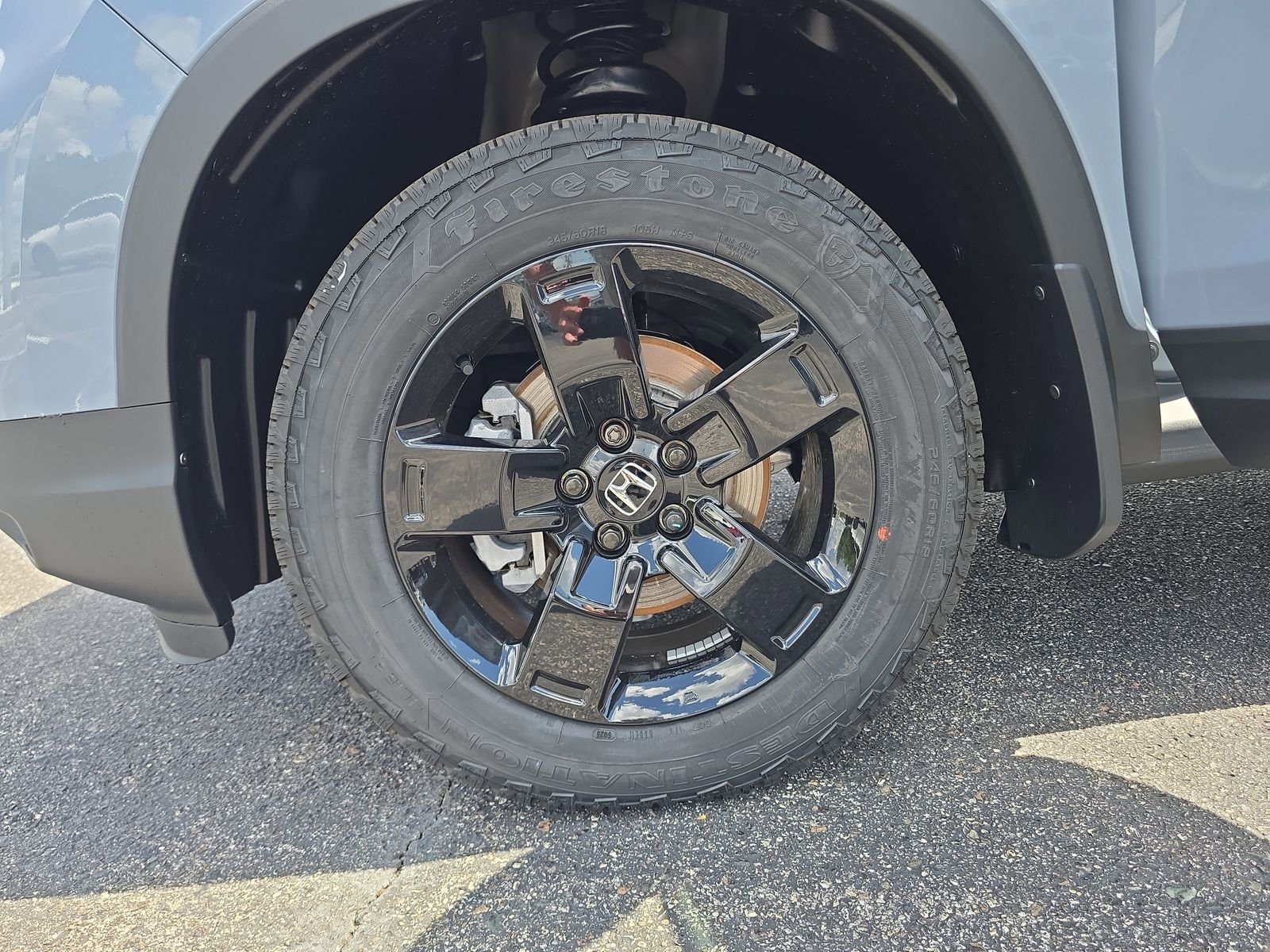 New 2026 Sonic Gray Pearl Honda Black Edition image 9