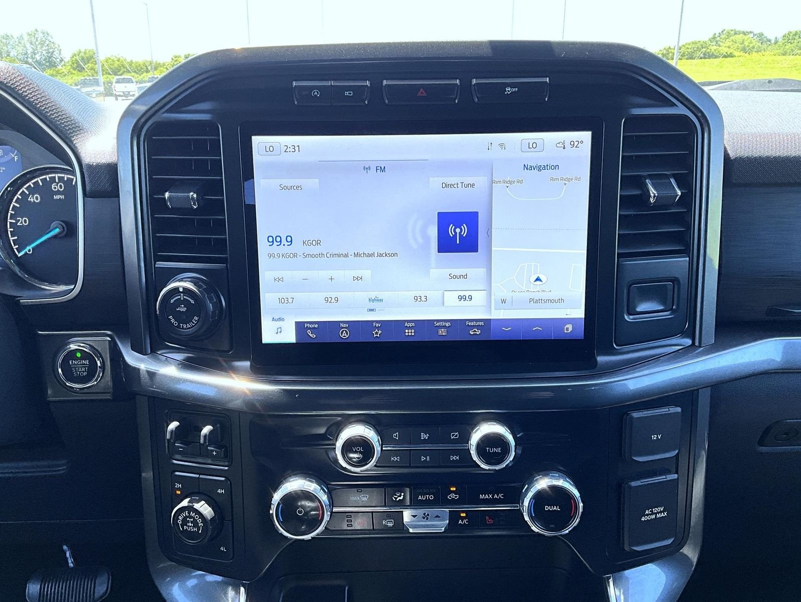 Used 2023 Black Ford XLT image 14
