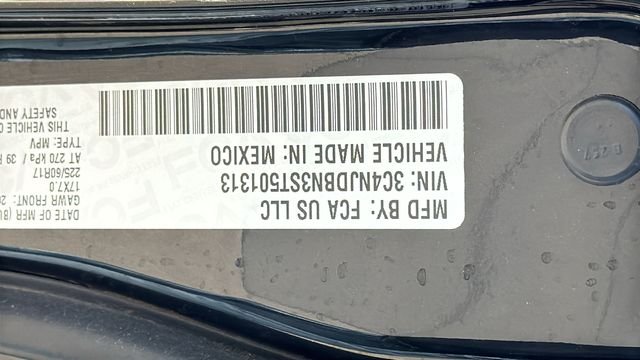 Certified Used 2025 Black Jeep Latitude image 30