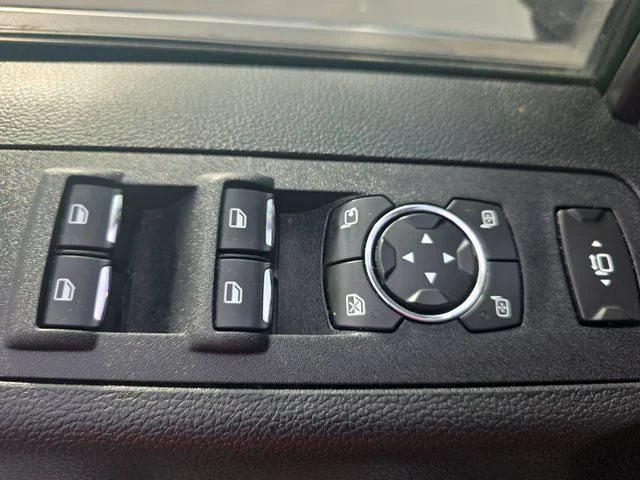 Used 2019 Black Ford Platinum image 28