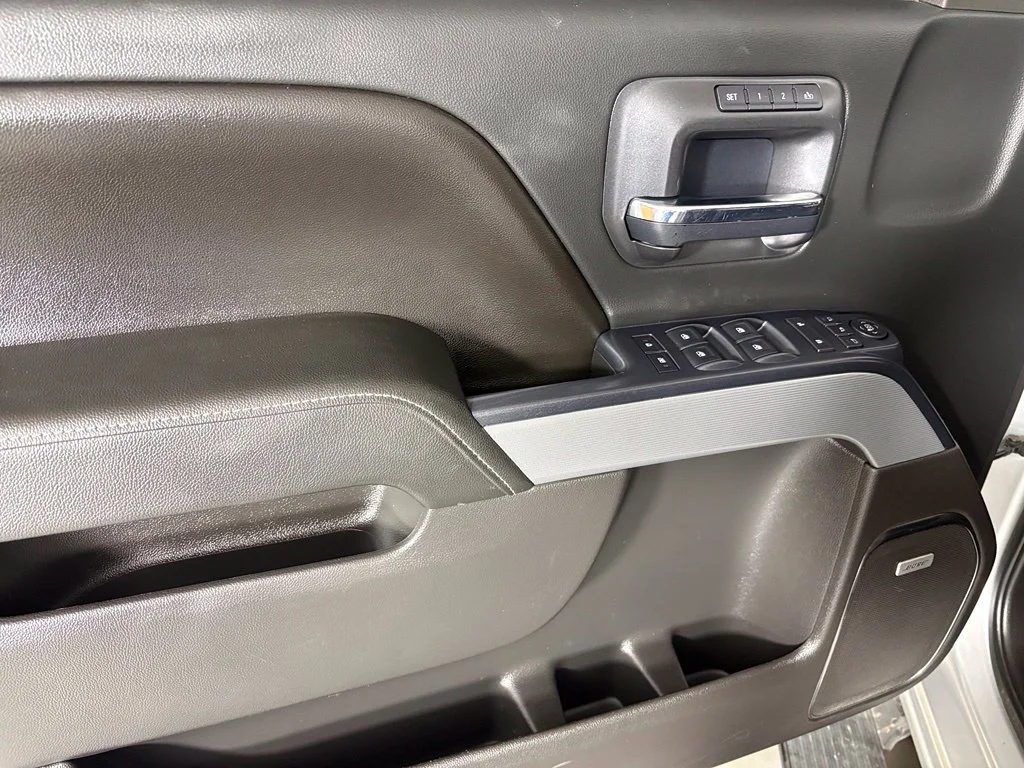 Used 2016 SILVER ICE METALLIC Chevrolet LTZ image 18