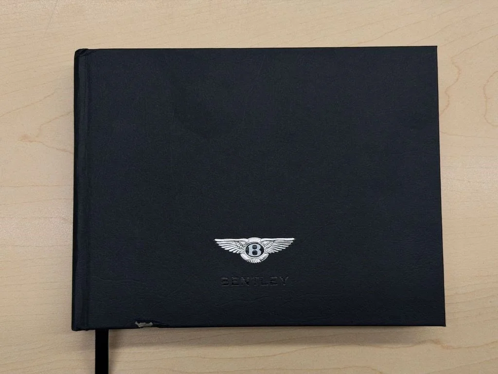 Used 2025 Gravity Gray Bentley Azure image 41