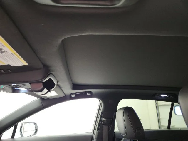 Used 2024 White Cadillac Sport image 17