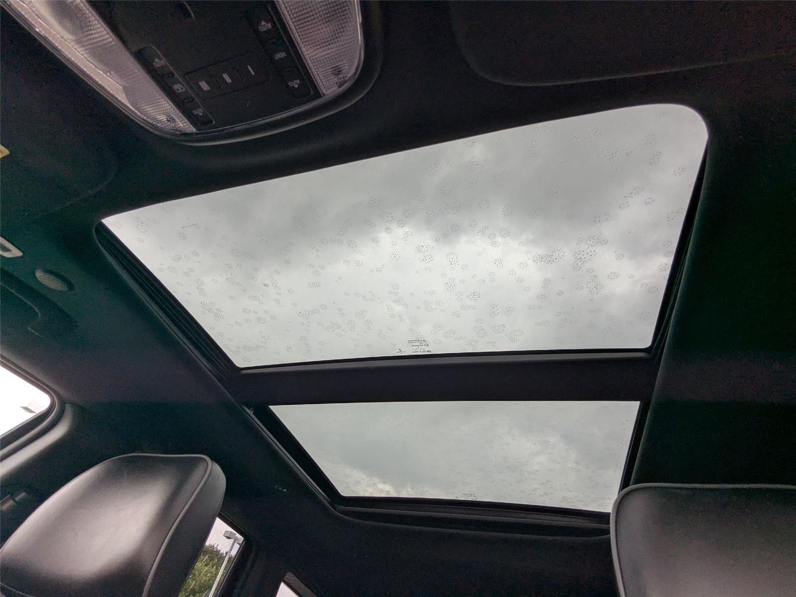 Used 2019 Bright White Clearcoat Jeep Overland image 21