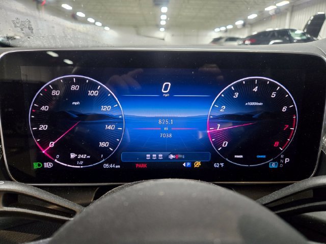 Used 2026 Black Mercedes-Benz GLC 300 image 8