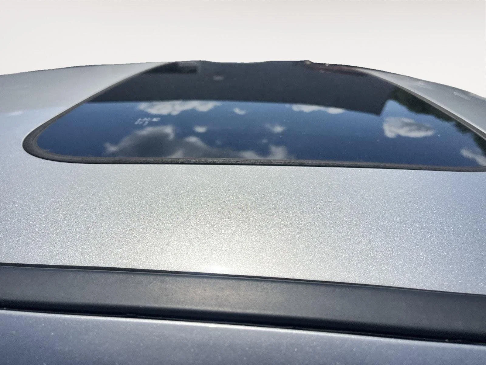 Used 2019 Lunar Silver Metallic Honda EX-L image 24