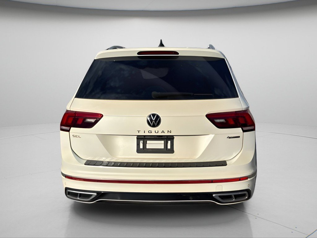 Used 2022 Oryx White Pearl Effect Volkswagen 2.0T SEL R-Line image 6