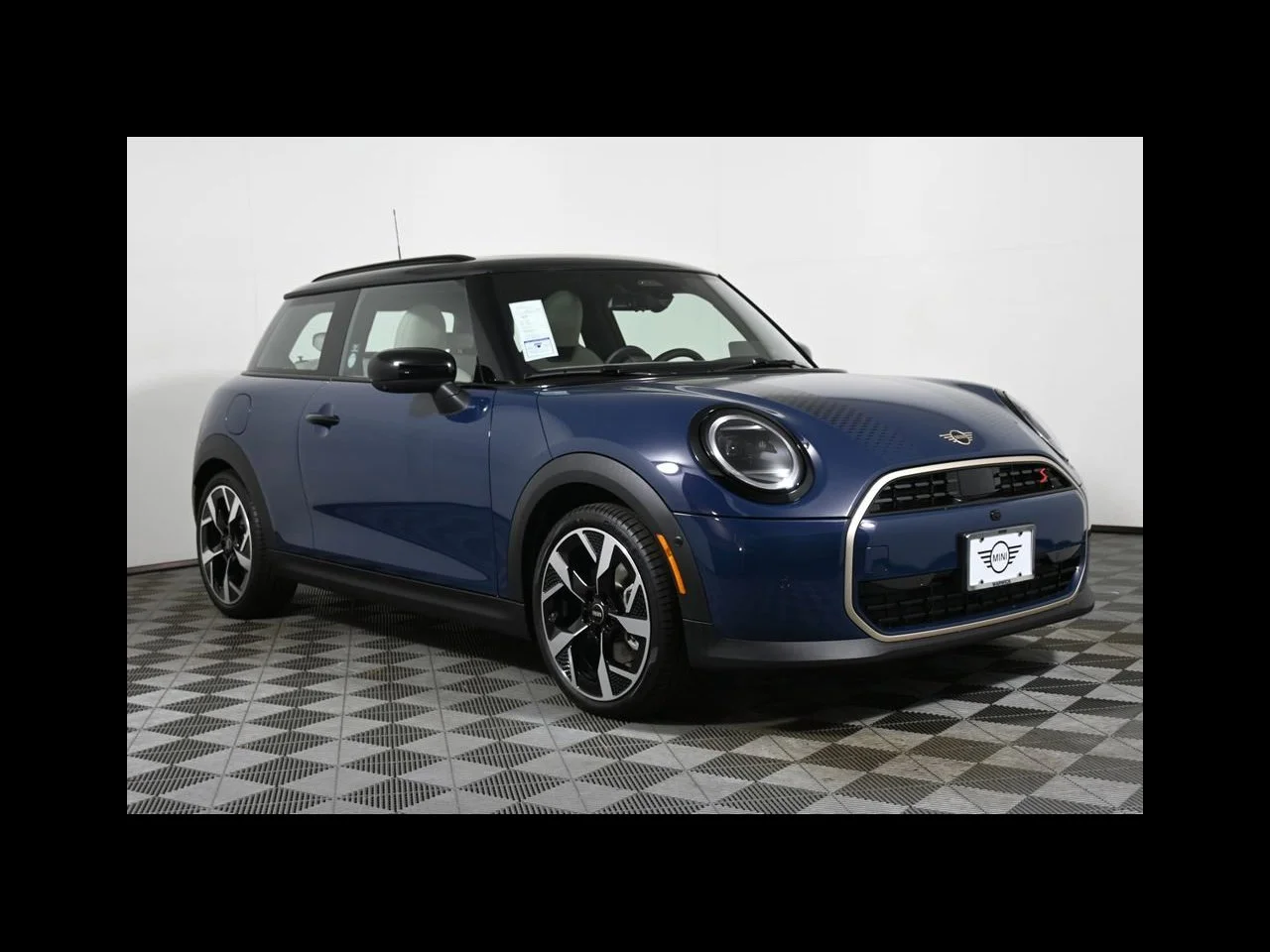 2026 MINI Hardtop 2 Door S - Photo 8