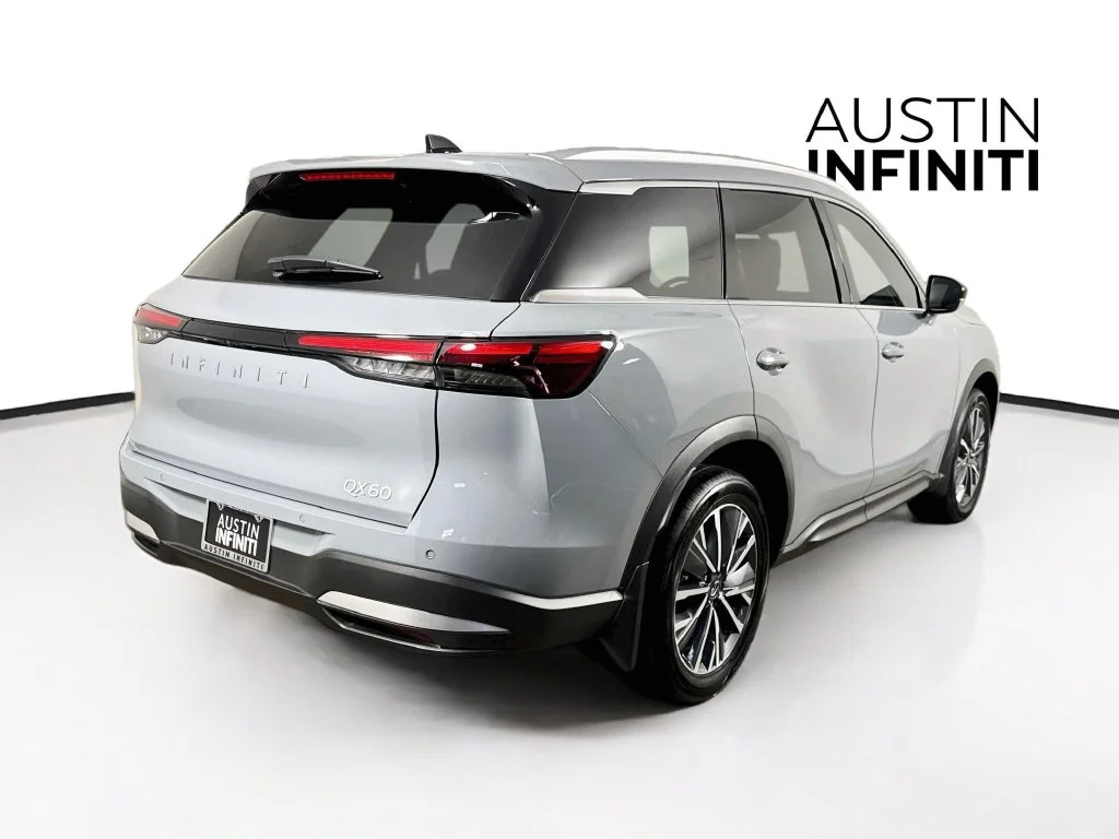 Certified Used 2027 Gray INFINITI LUXE image 10