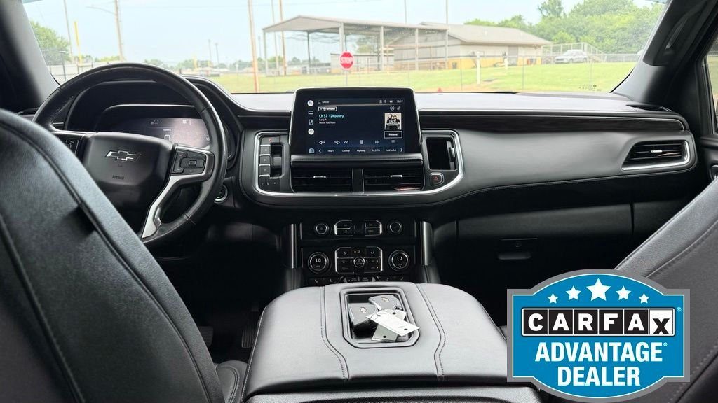 Used 2022 Black Chevrolet Z71 image 18