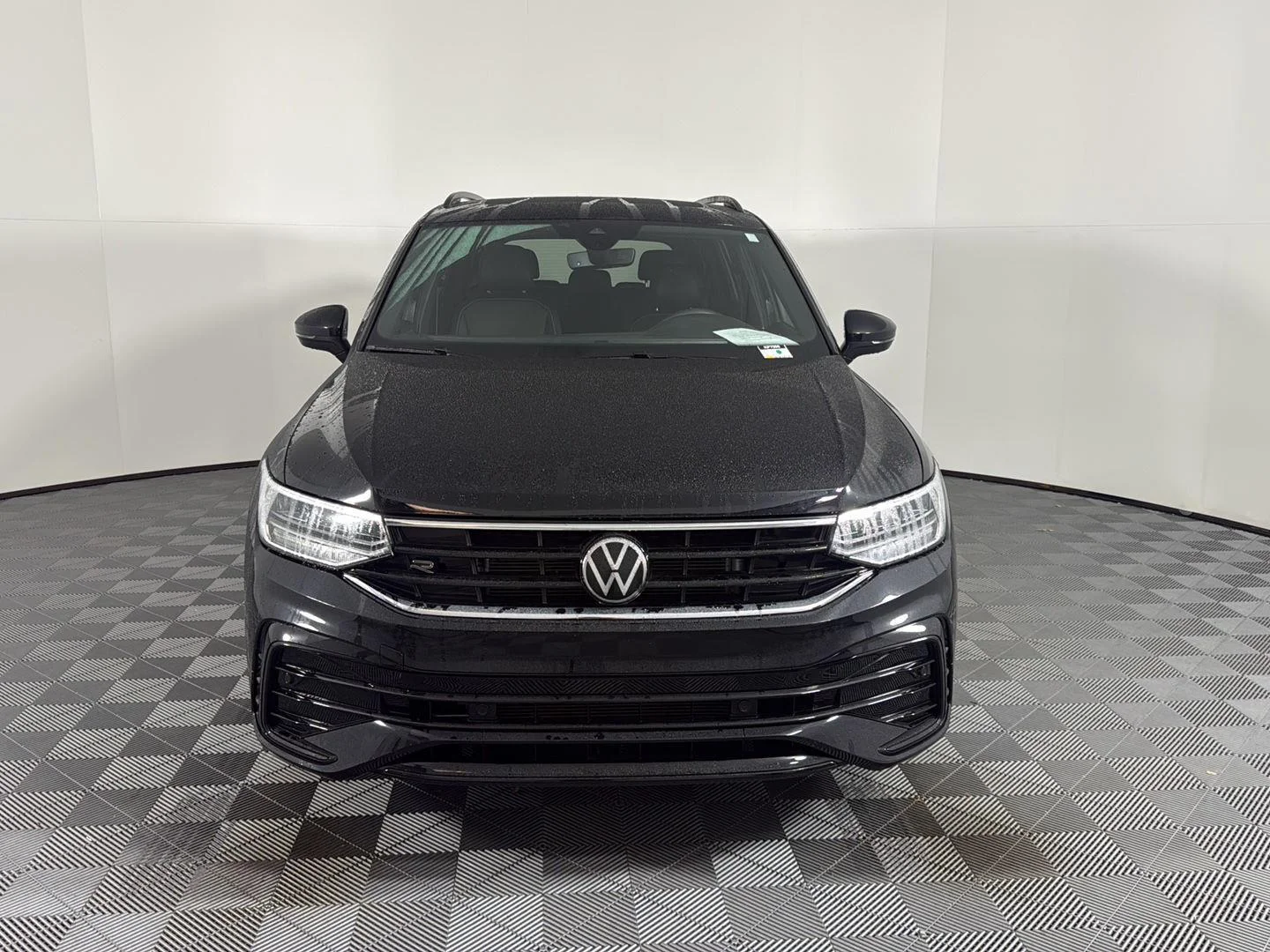 3VVCB7AX0RM061081