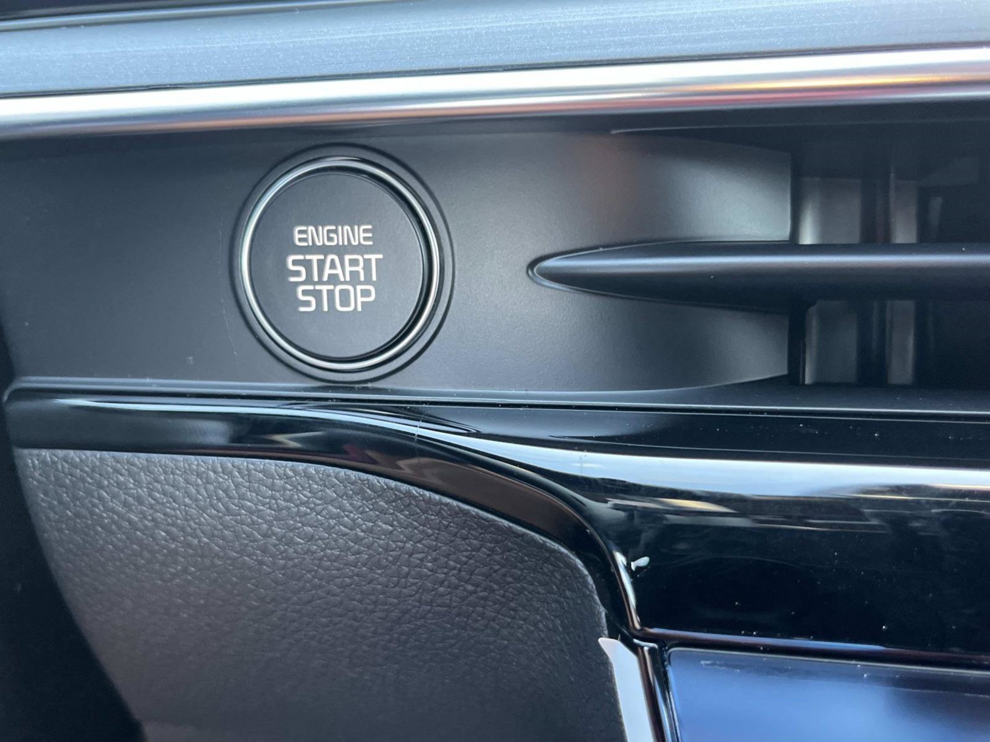 New 2026 Aurora Black Pearl Kia GT-Line image 30