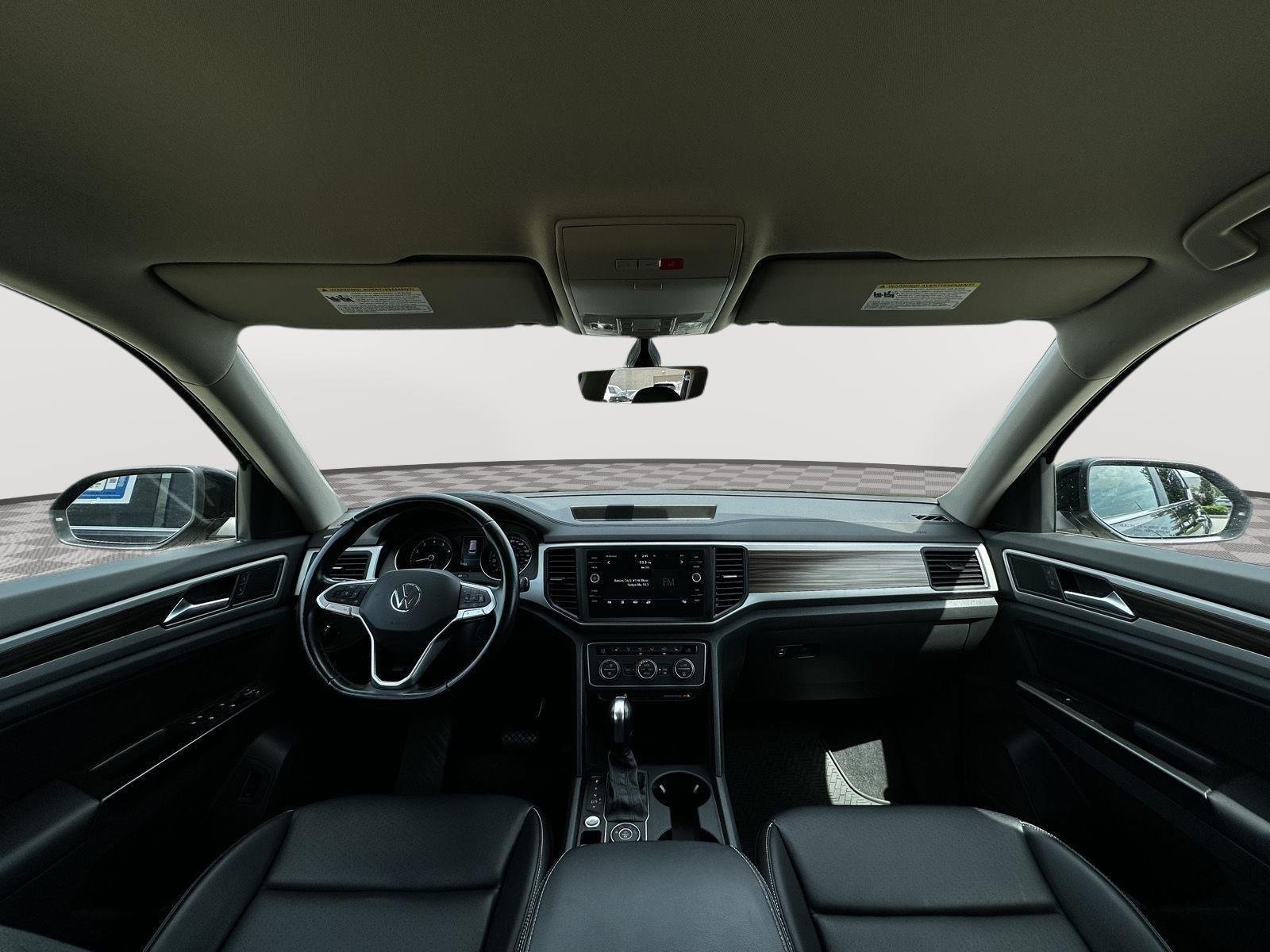 2021 Volkswagen Atlas SE w/Tech - Photo 27