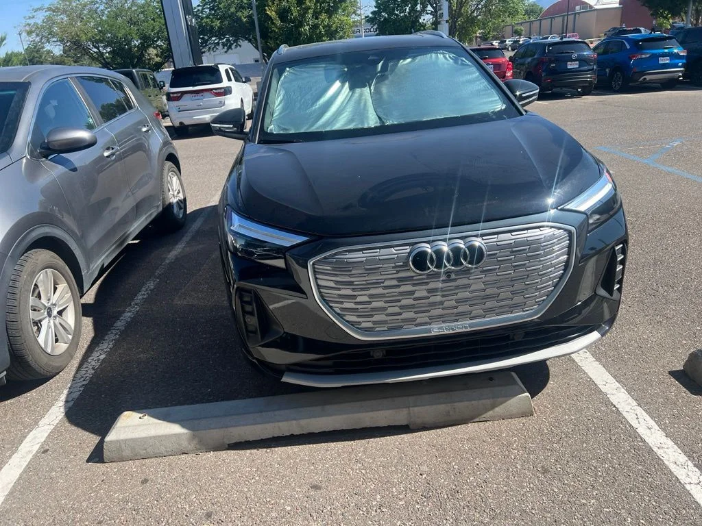 Used 2022 Black Audi Premium Plus image 3