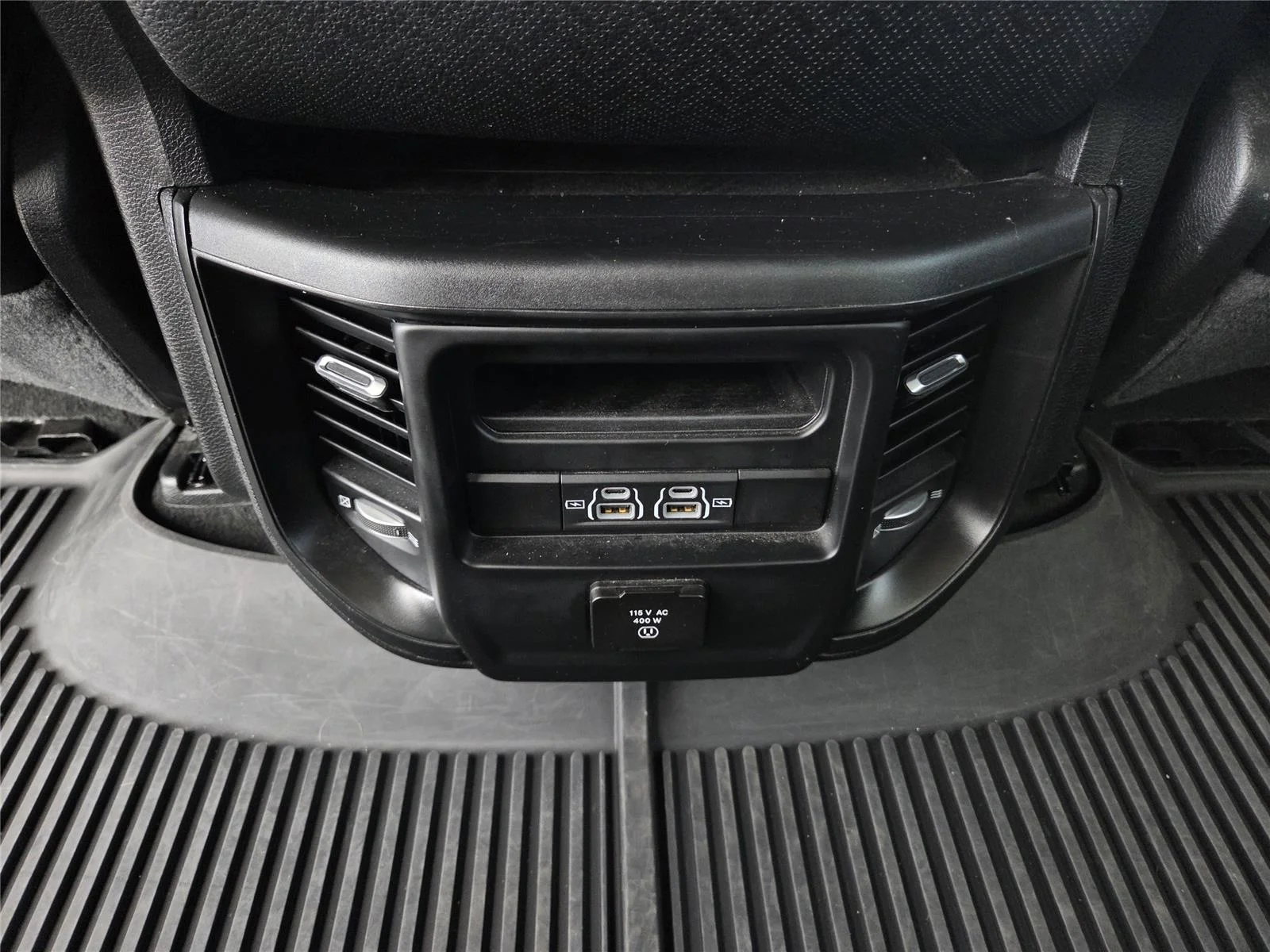 Used 2022 Bright White Clearcoat Ram Laramie image 23