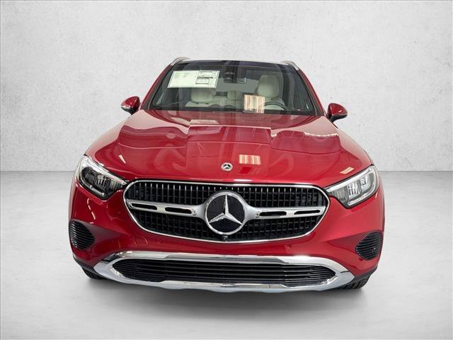 New 2026 MANUFAKTUR Patagonia Red Metallic Mercedes-Benz GLC 300 image 32