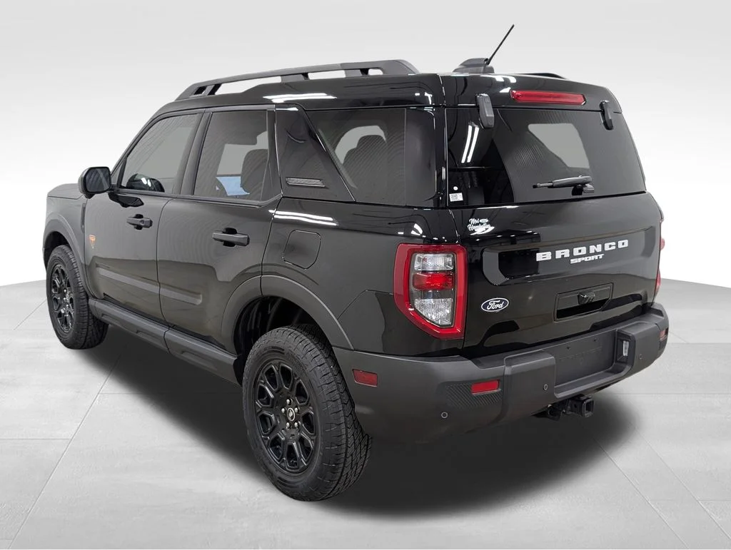 New 2026 Shadow Black Ford Badlands® image 22
