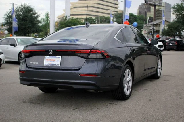 New 2026 Meteorite Gray Metallic Honda LX image 5