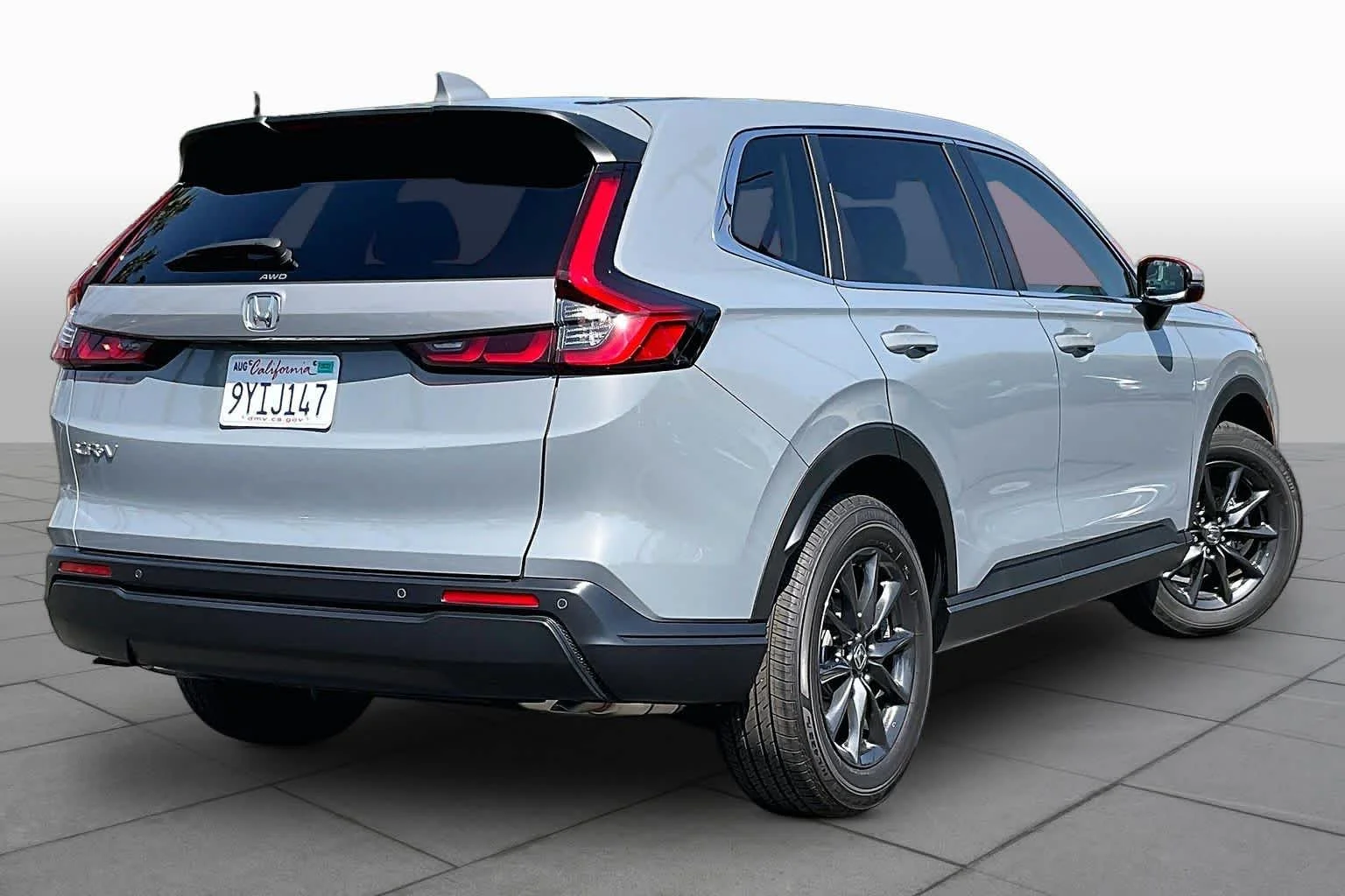 Used 2026 Urban Gray Pearl Honda EX-L image 12