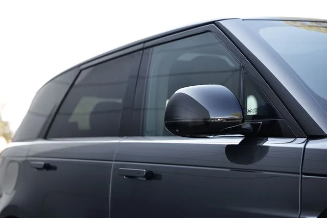 New 2026  Land Rover SE image 16