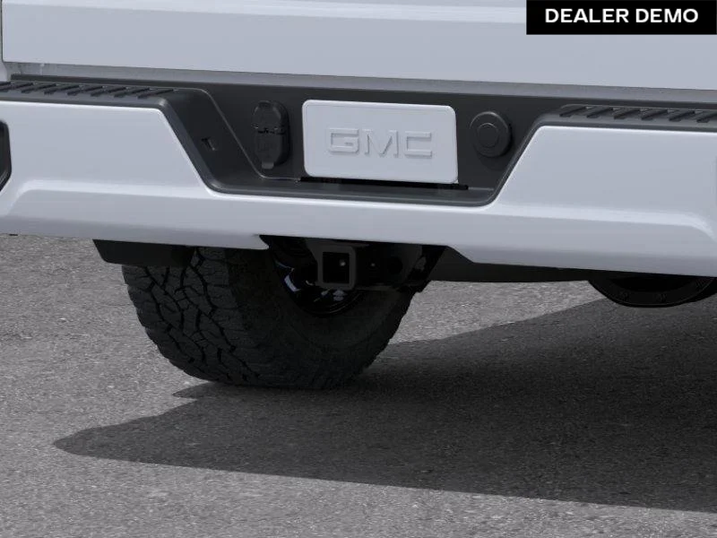 Used 2026  GMC Pro image 14