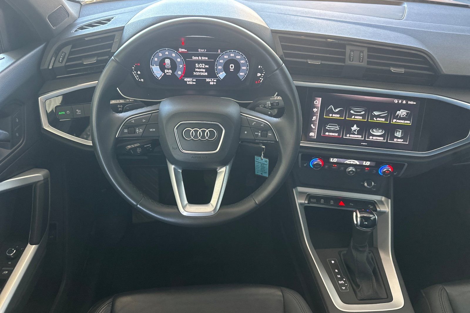 Used 2025  Audi Premium image 15