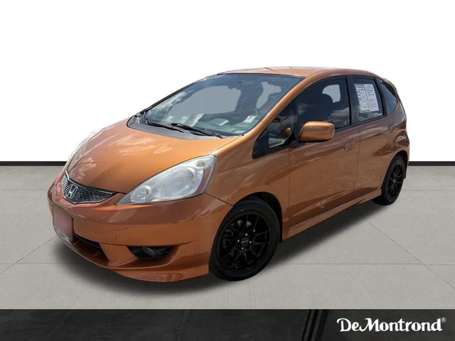 Pre-Owned 2009 Honda Fit 1.5L 16V 4-Cylinder SOHC i-VTEC FWD Sport