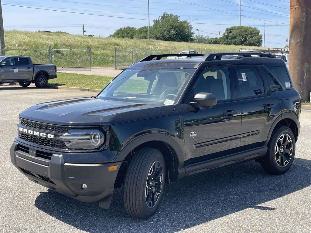 New 2026 Black Ford Outer Banks image 7