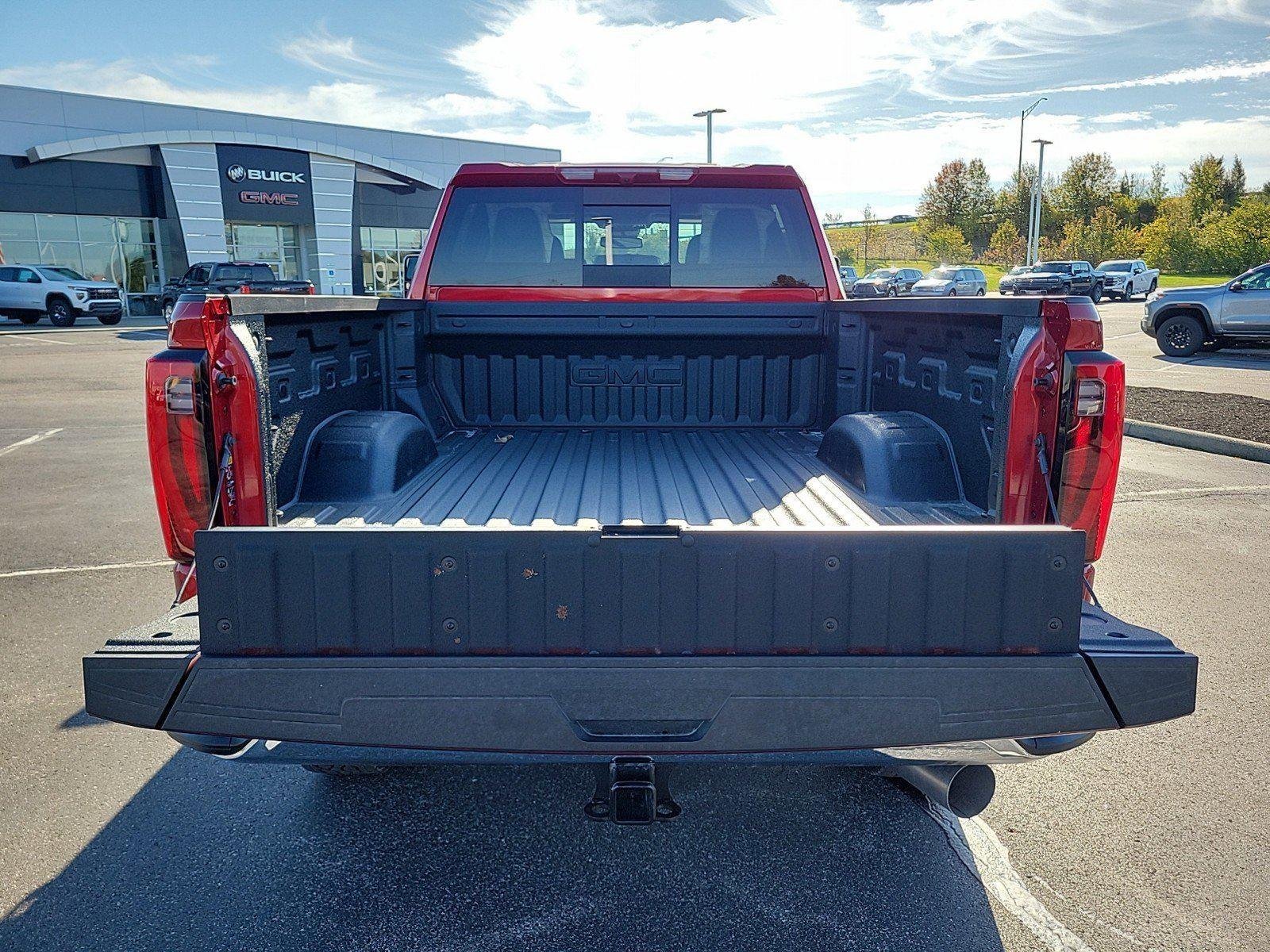 2026 GMC Sierra 2500HD SLT - Photo 7