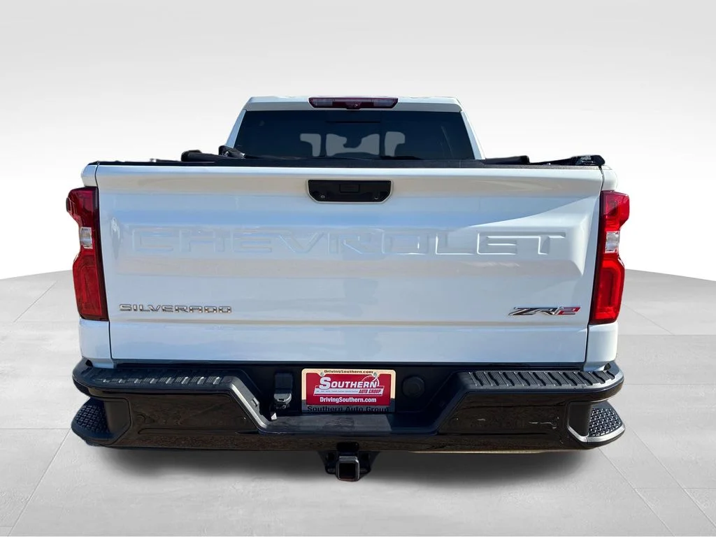 Used 2023 White Chevrolet ZR2 image 4