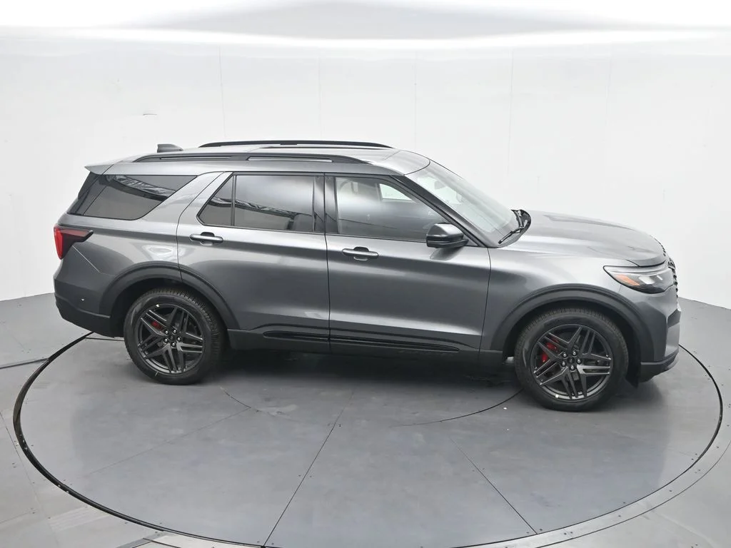 New 2026 Gray Ford ST image 35