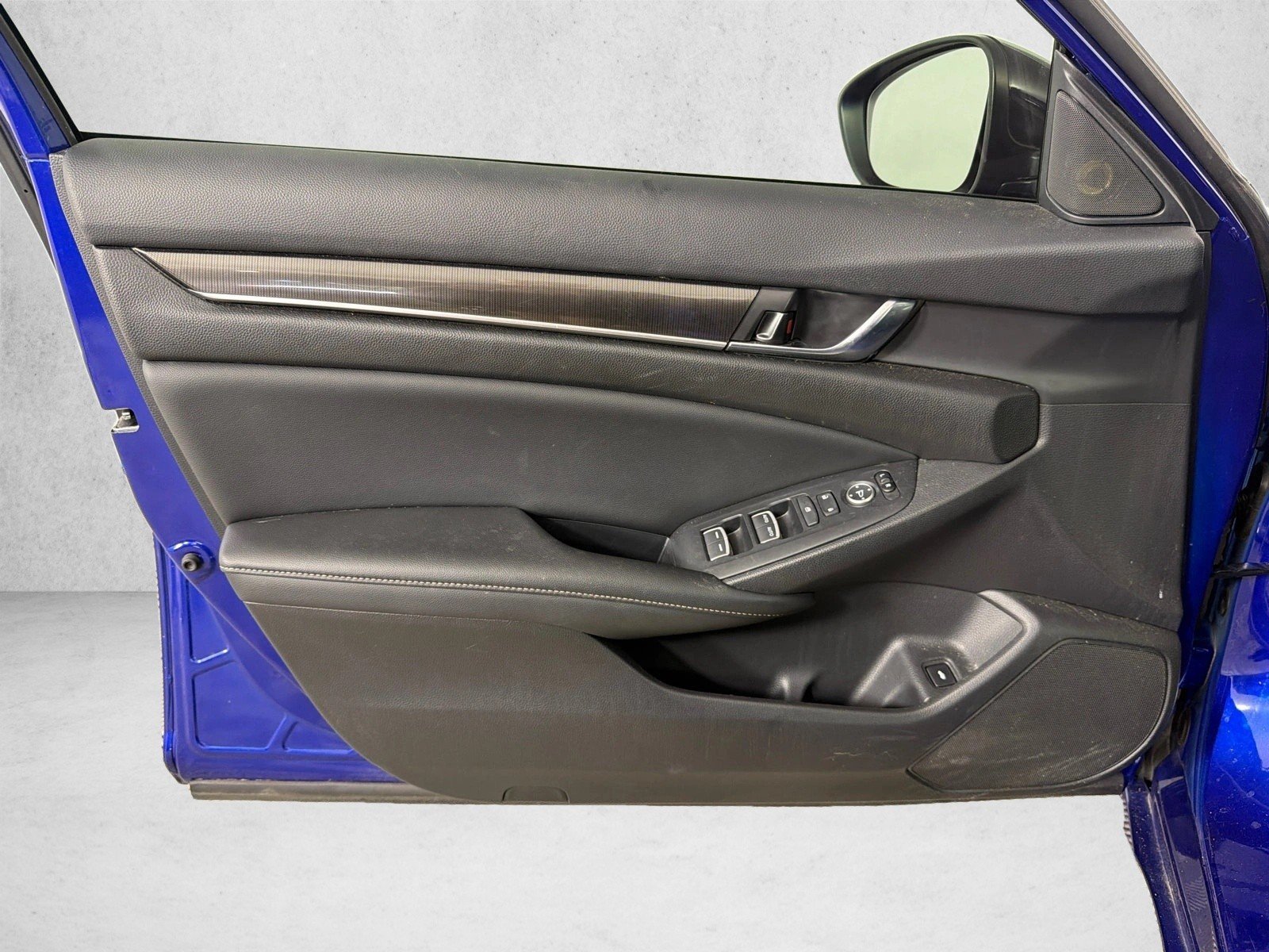 Used 2022  Honda Sport image 10