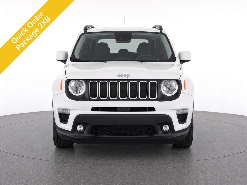 Used 2019 White Jeep Latitude image 5