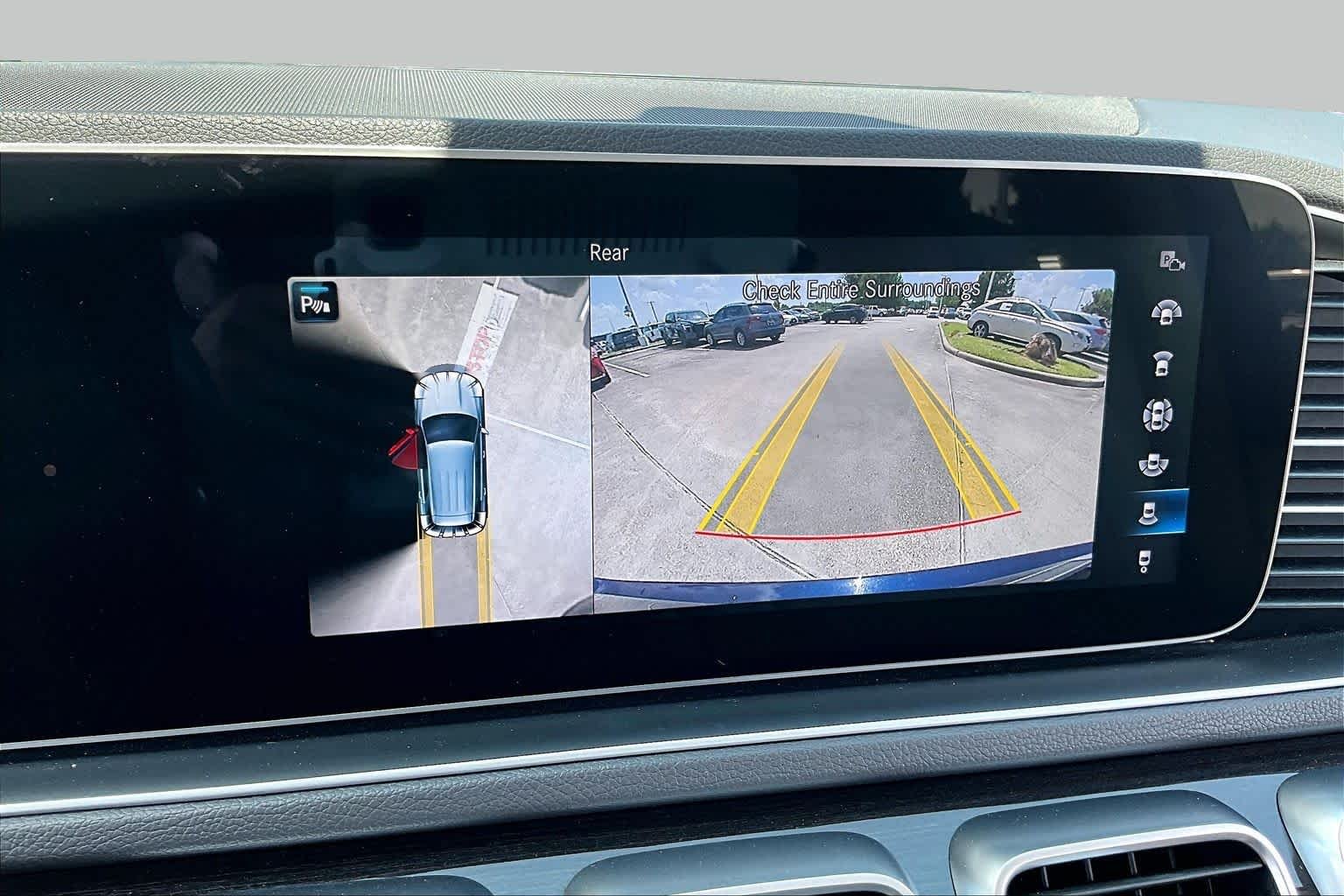 Used 2020 Lunar Blue Metallic Mercedes-Benz GLE 350 image 24