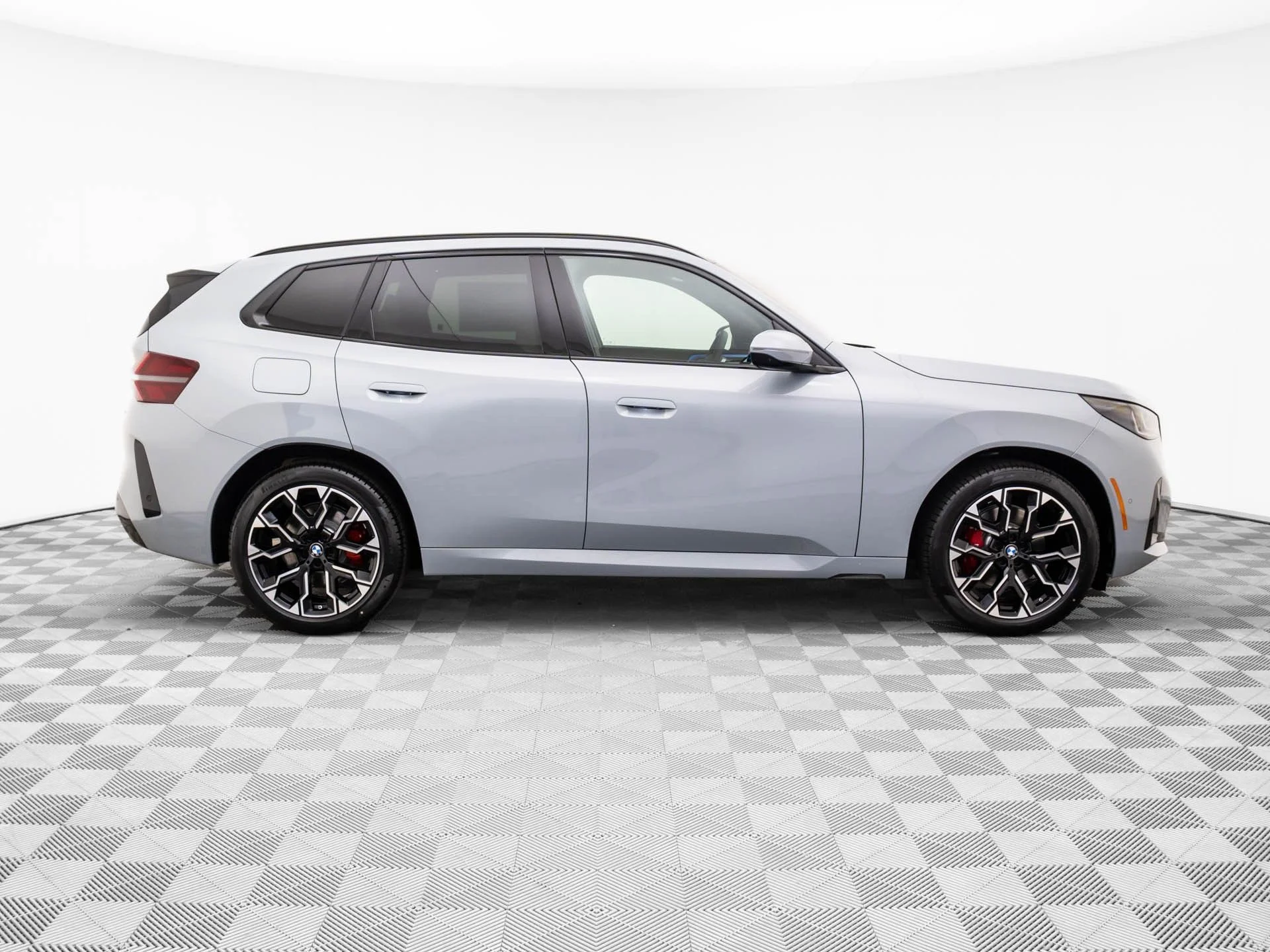 New 2026 Gray BMW 30 xDrive image 7