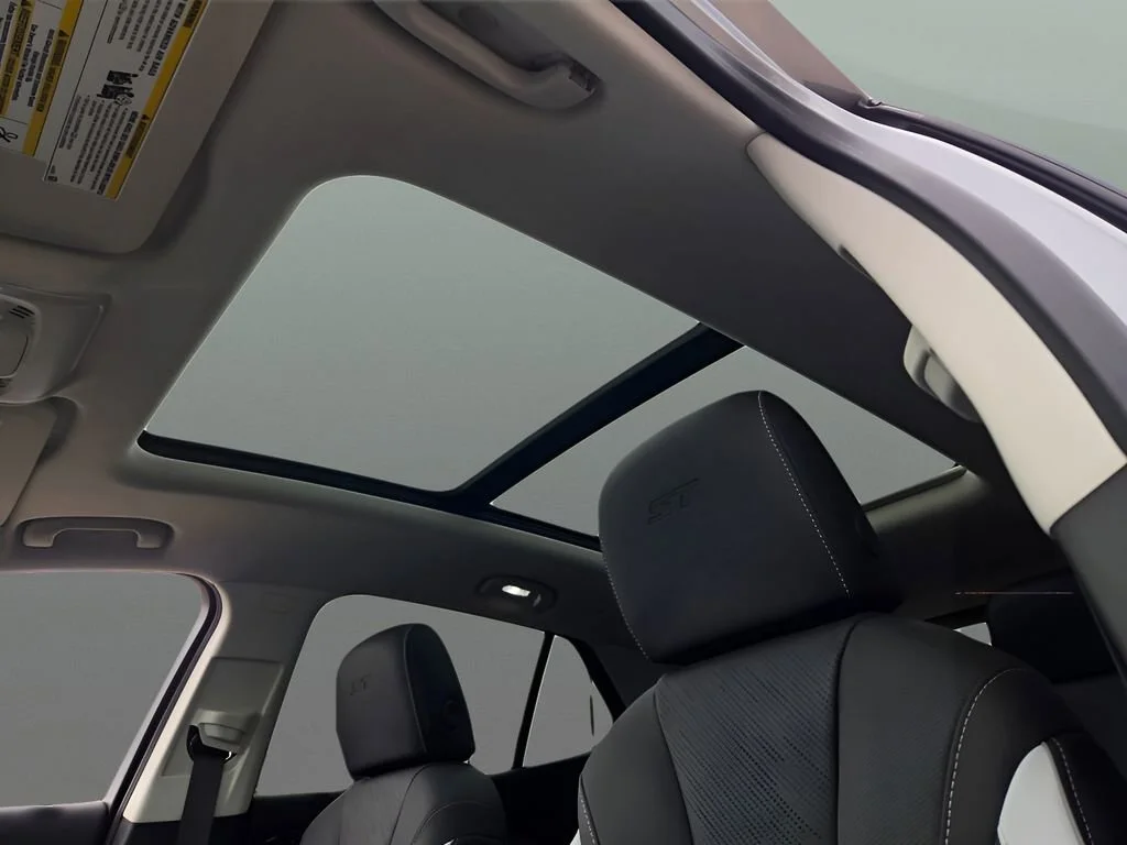2026 Buick Envision Sport Touring - Photo 18