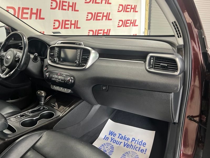 Used 2018 Purple Kia EX image 14