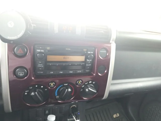 Used 2007 Red Toyota Base image 7
