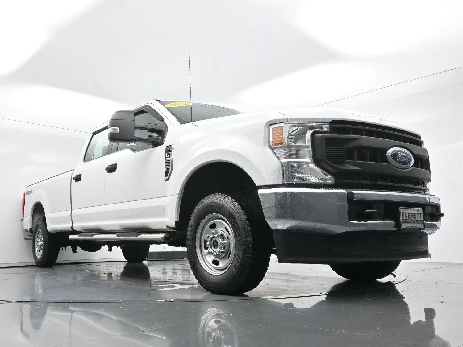 Used 2022 Oxford White Ford XL image 43