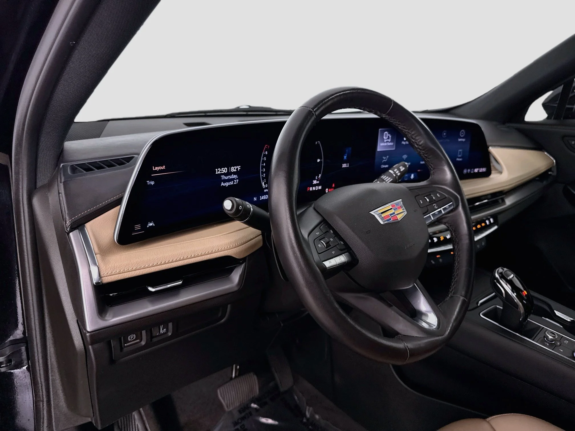 Used 2024 Stellar Black Metallic Cadillac Premium Luxury image 11