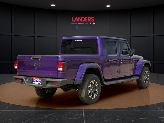 New 2026 Reign Exterior Paint Jeep Sahara image 3