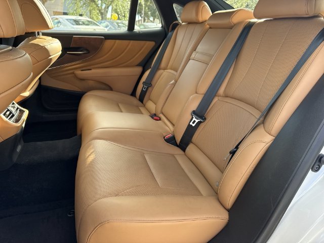 Certified Used 2021 EMINENT WHITE PEARL Lexus 500 Base image 23