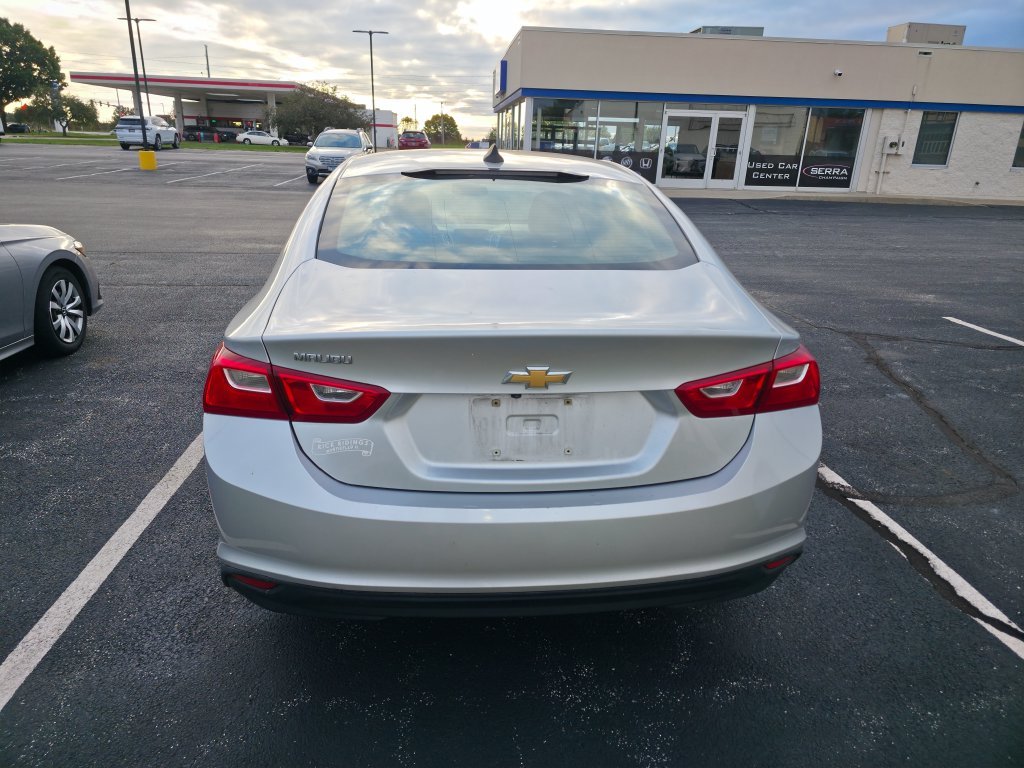 Used 2018 Silver Ice Metallic Chevrolet LS image 3