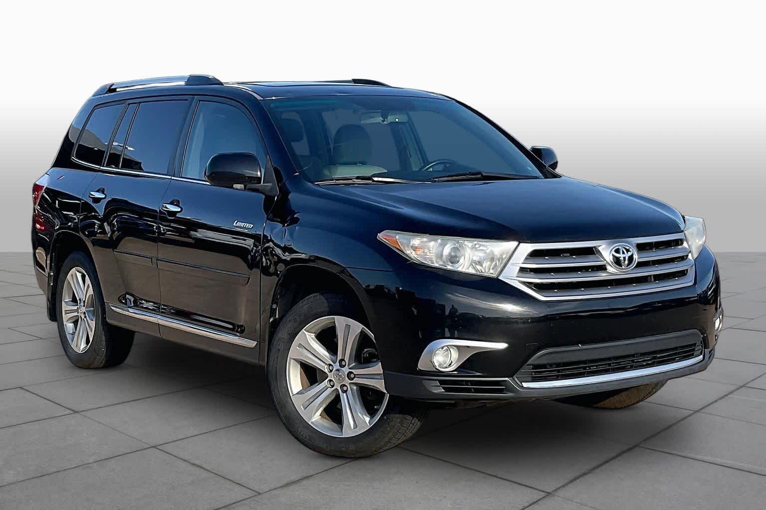 Used 2012 Black Toyota Limited image 2