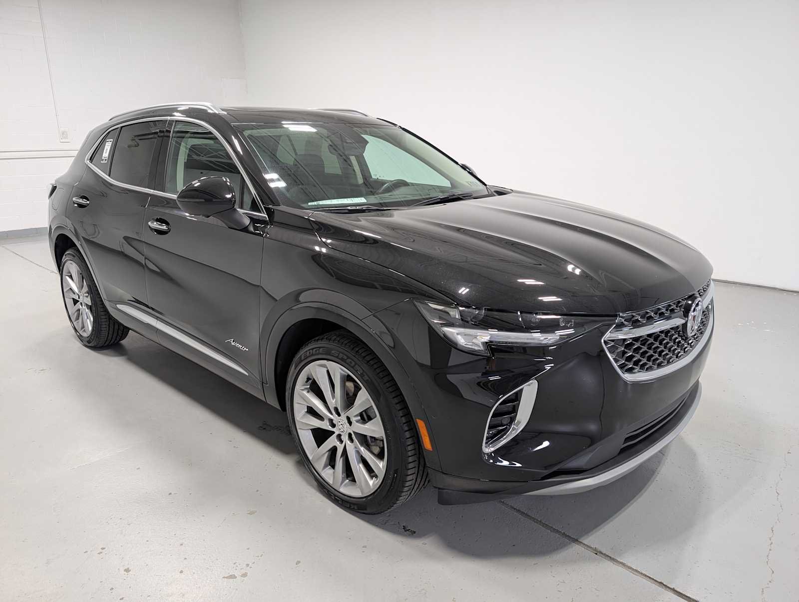 Used 2023 Ebony Twilight Metallic Buick Avenir image 6
