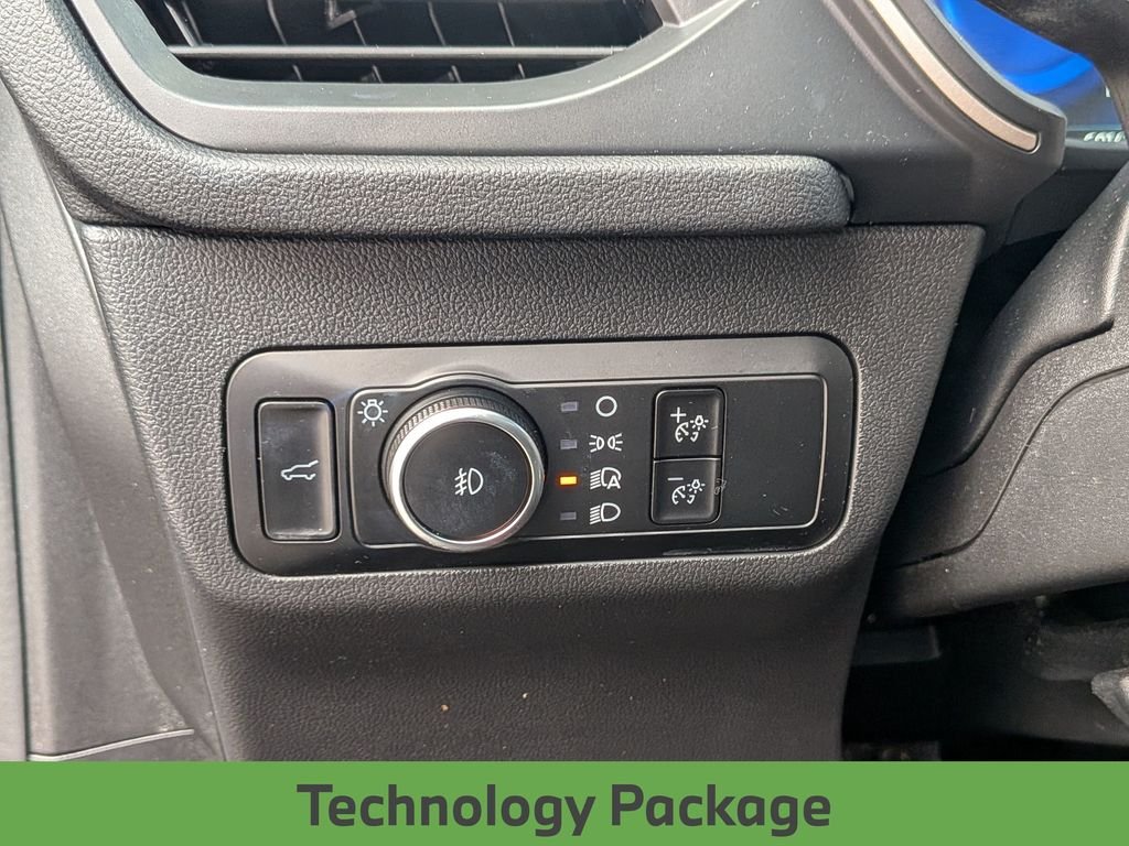 Used 2022 Blue Metallic Ford SEL image 19