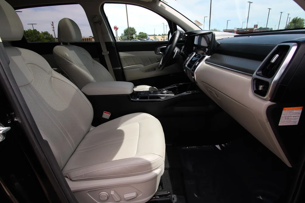 Used 2023 Black Kia SX Prestige image 8