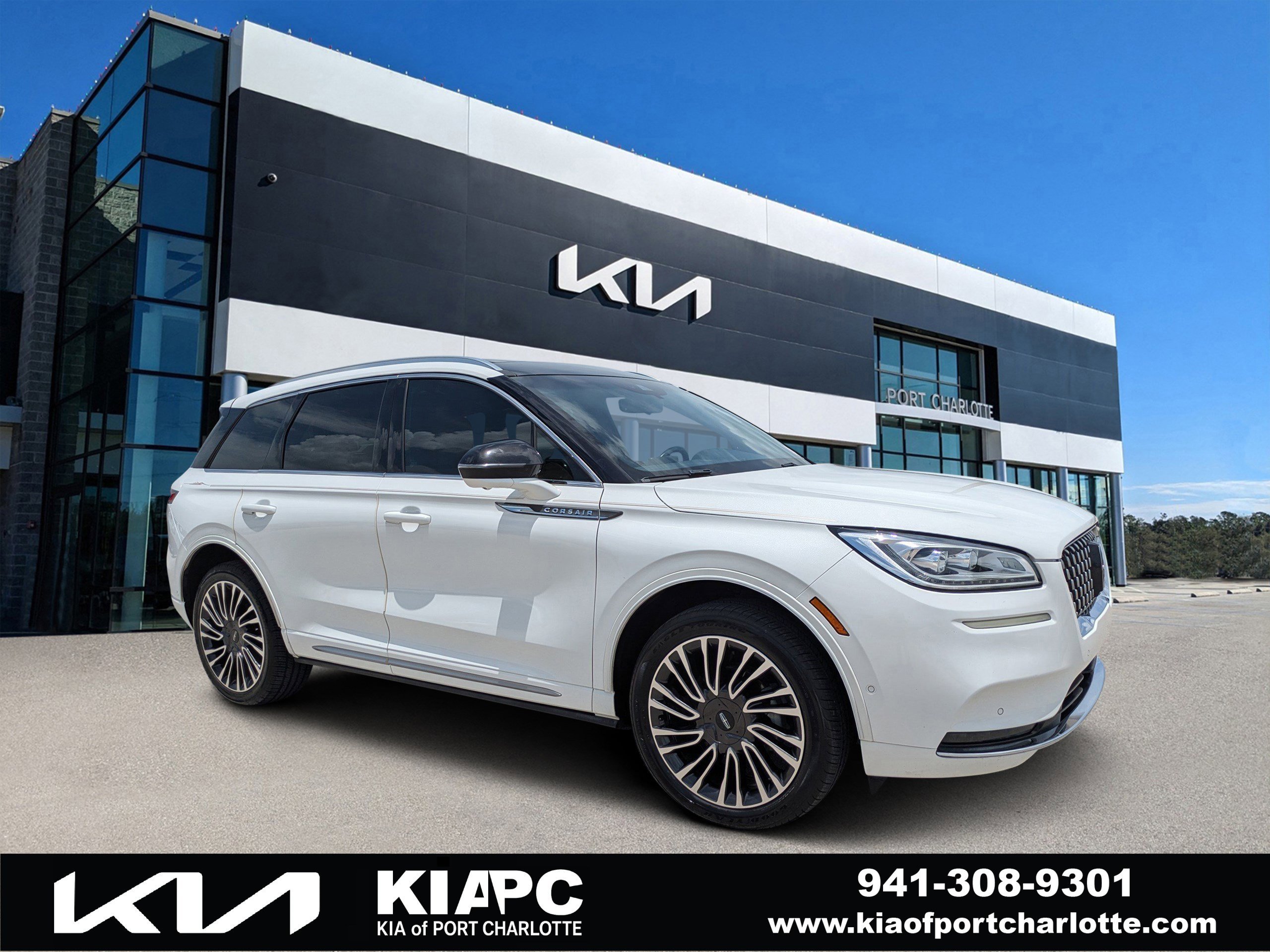2020 Lincoln Corsair Reserve AWD's photo
