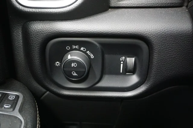 Used 2024  Ram Big Horn image 26